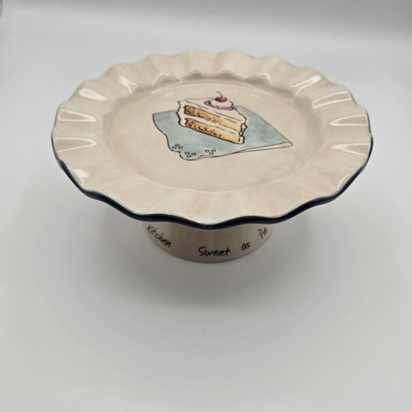 The White Barn Candle Co. Pie Cake Slice Ruffle Pedestal Plate Decorative - Picture 1 of 12